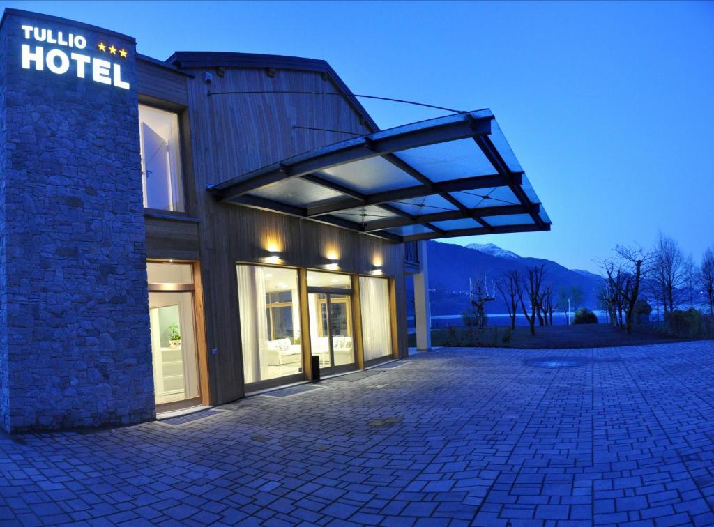 Tullio Hotel Gravedona Exterior foto